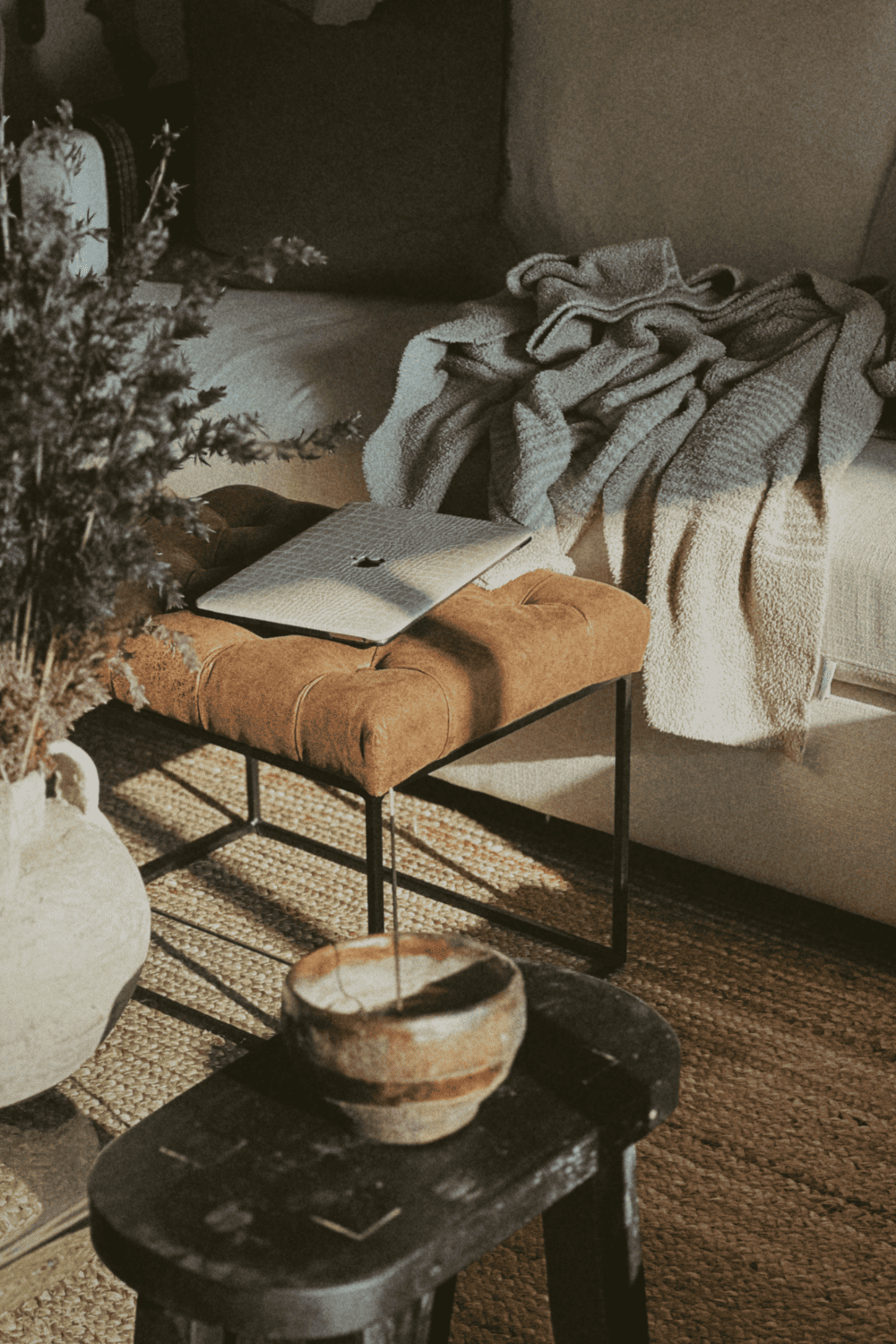 9 Insanely Cute Fall Living Room Decor Pinterest Edition - Daneila Bright