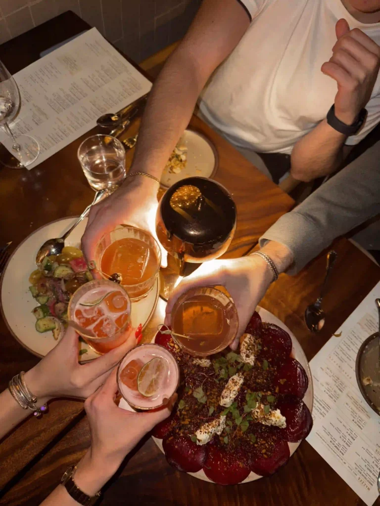 10 Helpful Friendsgiving Ideas You Don’t Wanna Forget!