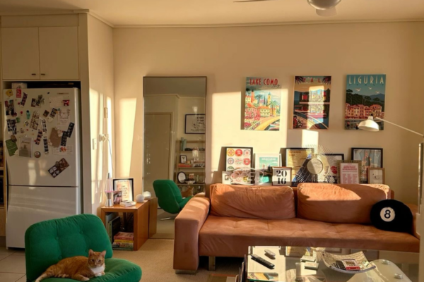 View of 26 Absolutely Insanely Good Eclectic Apartment Decor Ideas! - Daneila ...