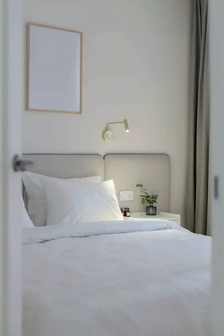 apartment small bedroom ideas