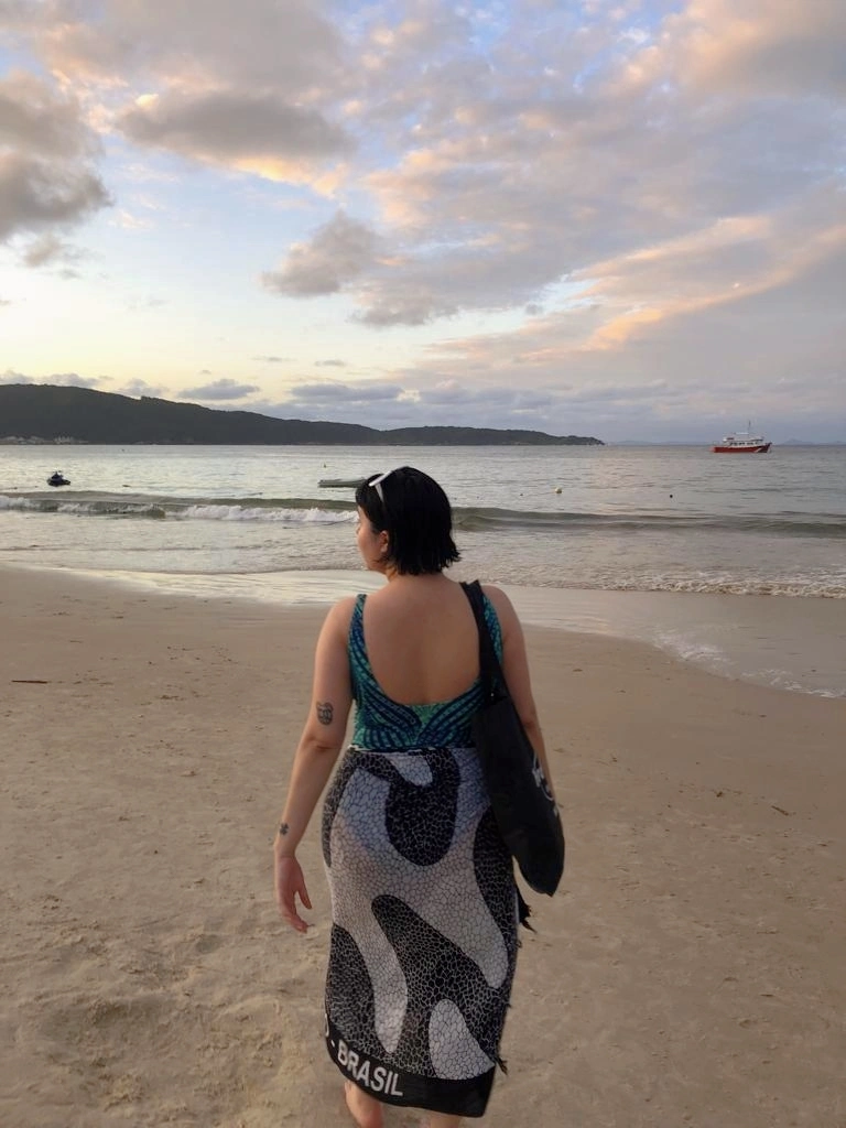 beach outfit for plus size women