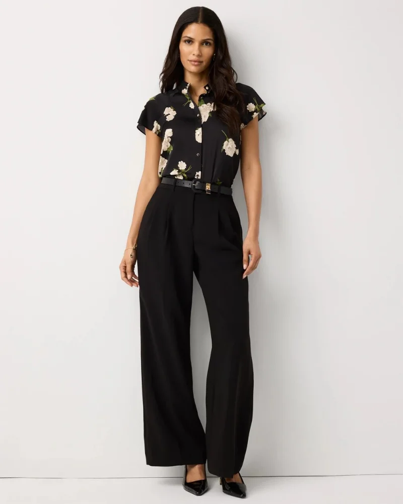White House Black Market pleated wide leg pants in black